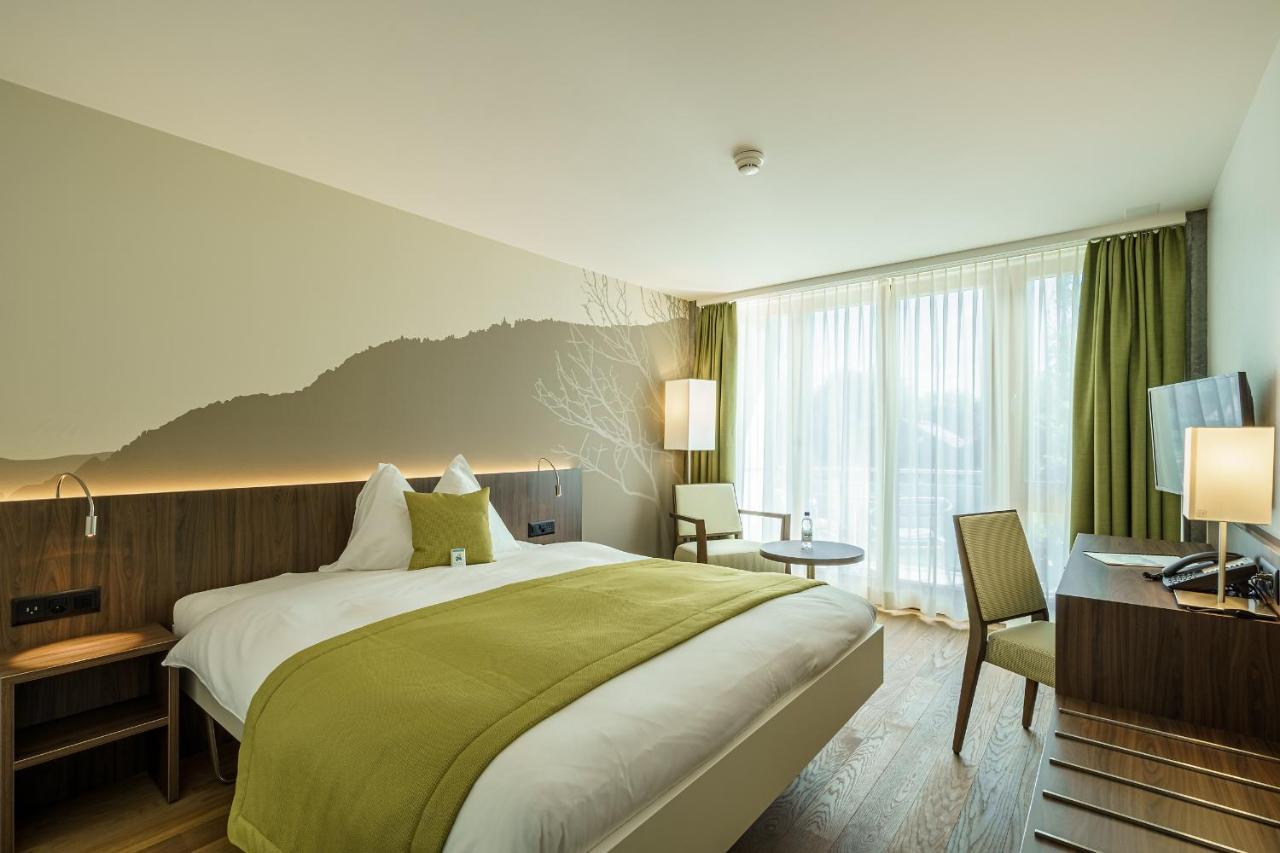Artos Hotel 3*